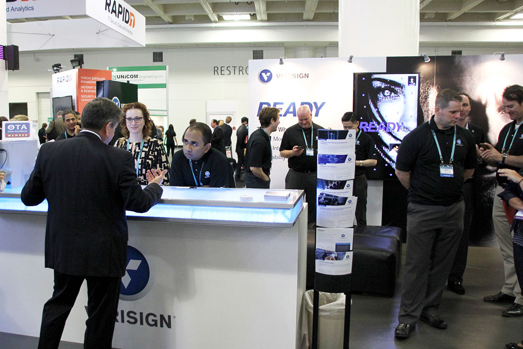 Verisign at RSA Conference 2015 - Real-time Interactive Photo Mosaic